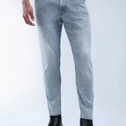 Flying Machine Men Relaxed Fit Light Fade Jeans-picture-49
