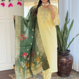 NIZA FASHION Women Ethnic Motifs Embroidered Kurta Set With Dupatta-picture-54