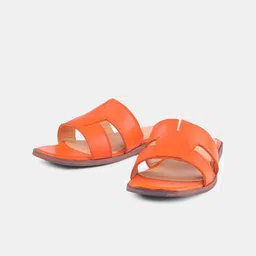 HEEL YOUR SOLE Women Leather Open Toe Flats-image-32