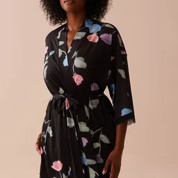 La Vie en Rose Printed Shawl Collar Bath Robe-image-53