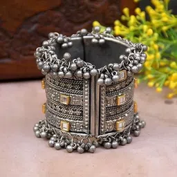 Sangria Stone Studded Oxidized Bangle-41