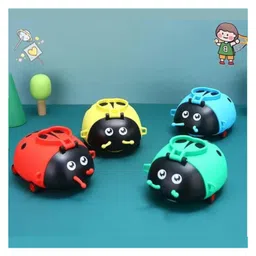 YAMAMA Bug Shaped Water Bottle for Kids 550 ML Leak-Proof Water Bottle with Moving Wheels, Straps And Sipper (Pack of 1 Color May Vary)-picture-21