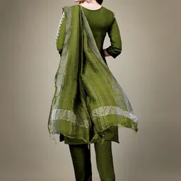 A TO Z CART Women Embroidered Regular Thread Work Kurti with Pyjamas & With Dupatta image 3