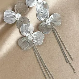 VAGHBHATT Floral Drop Earrings-image-26