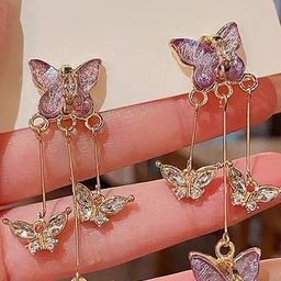 DressBerry Contemporary Studs Earrings image 2