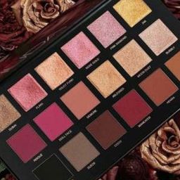 SUNISA Matte Shimmer Pigmented Eyeshadow Palette- The Galaxy Shine-1