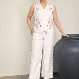 Anouk White Floral Embroidered V Neck Waistcoat With Trousers-picture-23