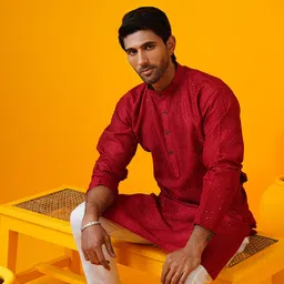 SOJANYA Men Embroidered Regular Thread Work Kurta with Pyjamas image 2