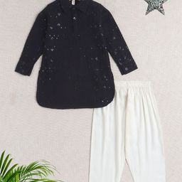 The Magic Wand Boys Ethnic Motifs Embroidered Regular Sequinned Kurta with Pyjamas-58