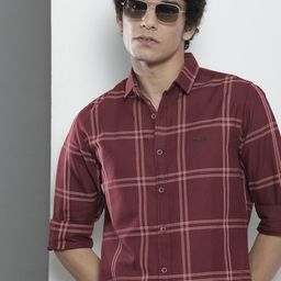 The Indian Garage Co Men Burgundy Checked Casual Shirt-image-19