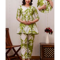 CeleBravo Cotton Three Fourth Sleeves Abstract Printed Coordinating Maternity Kurta With Nursing Access & Pant Set - Green-image-90