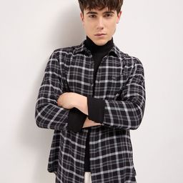 THE BEAR HOUSE Men Slim Fit Opaque Checked Casual Shirt-image-85