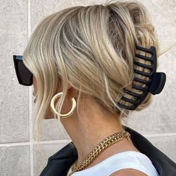 fabula Women Claw Clip-image-82