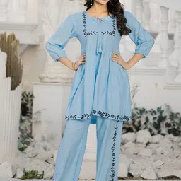 MITTOO Embroidered Tunic With Palazzo Co-Ords-image-2