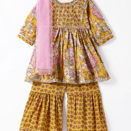 Teentaare Cotton Woven Three Fourth Sleeves Kurta & Gharara Set with Dupatta Floral Print & Lace Detailing - Pink & Yellow-image-26