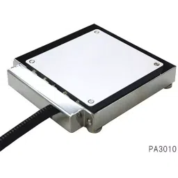 AS ONE Lab Hot Plate 300℃ 30×30 mm, 3-7074-06-40