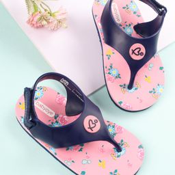 BabyoyeFlip Flops with Velcro Closure & Floral Print - Pink-image-8