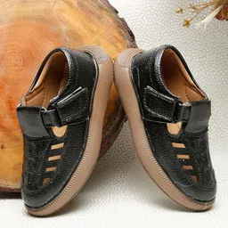 Tiny Bugs Boys Fisherman Sandals-picture-56