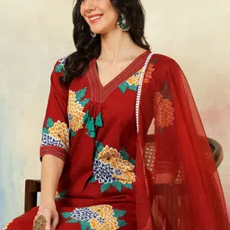 KIMAYRA Floral Printed A-Line Kurta With Trousers And Dupatta image 2