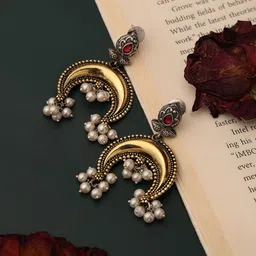VENI Contemporary Jhumkas Earrings-image-83