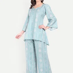 TILISM Printed Round-Neck Tunic With Trousers Co-Ords image 4