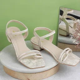 Mochi Mid-Top Sandals Heels-23
