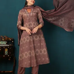 KIMAYRA Floral Printed Kurta with Trousers & Dupatta-55