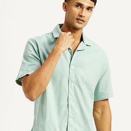 Levis Spread Collar Boxy Cotton Shirt-picture-0