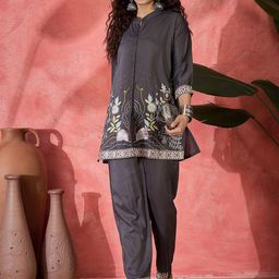 Sangria Embroidered Mandarin Collar Neck Tunic & Trousers Co-Ords-image-66