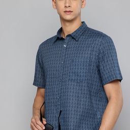 Indian Terrain Linen-Cotton Classic Fit Tropical Printed Casual Shirt-picture-0