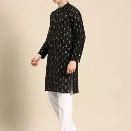Anouk Men Floral Printed Regular Kurta with Pyjamas image 5