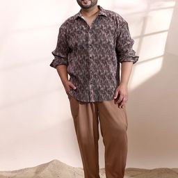 Instafab Plus Abstract Printed Comfort Spread Collar Cotton Shirt-image-81