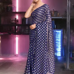 DIVASTRI Embellished Sequinned Saree-image-16