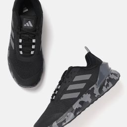 ADIDAS Men Lightrun Edge Force Woven Design Shoes-53
