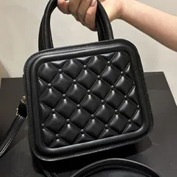 HAUTE SAUCE by Campus Sutra Women Black Vegan Leather Hand Bag-28
