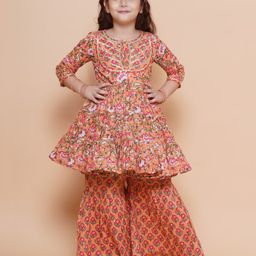 Bitiya By Bhama Cotton Woven Three Fourth Sleeves Floral Printed Gota Lace Embellished Coordinating Kurta Sharara Set - Peach-picture-22