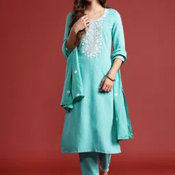 Anouk Floral Embroidered Kurta with Trousers & With Dupatta-picture-20