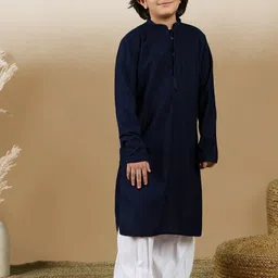 Here&Now X Sanwara Boys Regular Chikankari Kurta with Patiala-picture-28