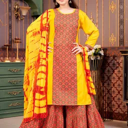 Sangria Girls Floral Printed Round Neck Straight Kurta-image-53