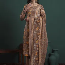 Yufta Women Floral Printed Regular Pure Cotton Kurta with Trousers & With Dupatta-picture-17