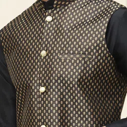 SOJANYA Regular Kurta with Churidar & Nehru Jacket image 3