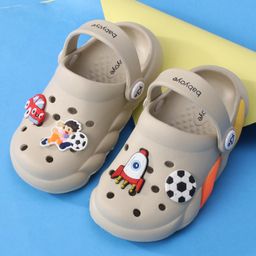 Babyoye Clogs with Strap Closure & Applique - Beige-image-42