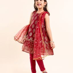 Babyhug Sleeveless Kurti With Churidar Pant & Dupatta Embroidery & Foil Print - Maroon-image-27