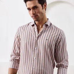 Aldeno Men Classic Fit Vertical Striped Spread Collar Formal Shirt-picture-7