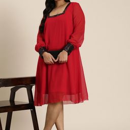 Qurvii+ Plus Size Sequinned Georgette A-Line Dress image 5