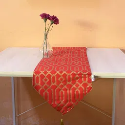 Pink Parrot Red Printed Jacquard Silk Table Runner With Tassels-18