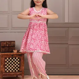 Cutiekins Girls Floral Printed Regular Gotta Patti Kurta with Dhoti Pants-picture-18