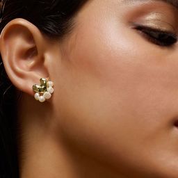 SOHI Gold-Plated Contemporary Pearls Beaded Studded Earrings-32