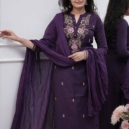 KOTRONS Women Woven Design Woven Design Kurta with Trousers & Dupatta-image-38