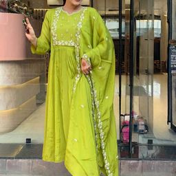 THE52 Women Embroidered Regular Kurta with Trousers & With Dupatta-picture-29